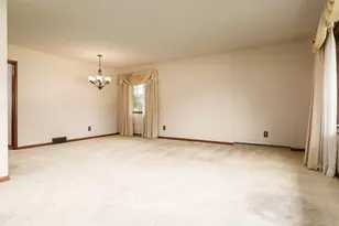 6225 Brown's Pkwy, Loves Park, IL 61111 - Photo 39