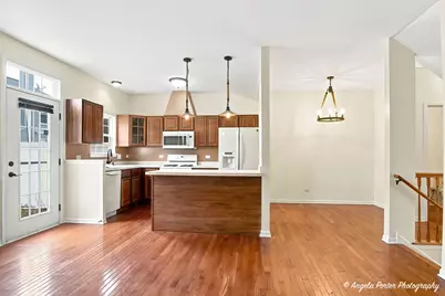 2714 Kendall Crossing, Johnsburg, IL 60051 - Photo 7