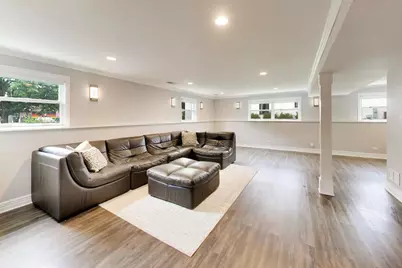 955 W Gilbert Road, Palatine, IL 60067 - Photo 15