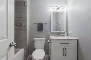 530 1st St, Lemont, IL 60439 - Photo 17