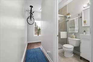 2924 W Berteau Ave, Chicago, IL 60618 - Photo 9
