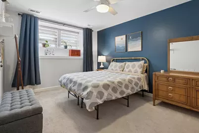 2924 W Berteau Avenue #1, Chicago, IL 60618 - Photo 13