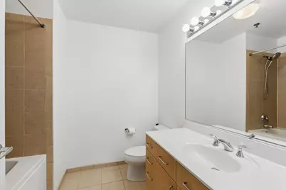 330 W Grand Avenue #1403, Chicago, IL 60654 - Photo 15