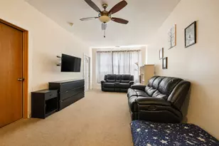 2753 W 38th St, Chicago, IL 60632 - Photo 19