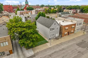 2753 W 38th St, Chicago, IL 60632 - Photo 3