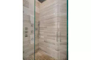 2029 N Hoyne Ave, Chicago, IL 60647 - Photo 31