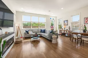 4030 N California Ave, Chicago, IL 60618 - Photo 3