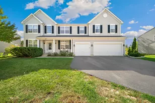 2529 W Autumn Dr, Round Lake, IL 60073 - Photo 1