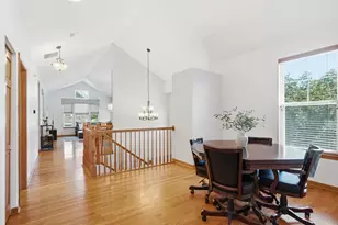 5560 Cambridge Way, Hanover Park, IL 60133 - Photo 21