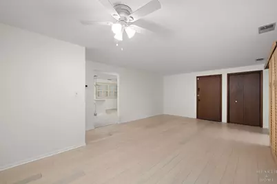 4204 N Keystone Avenue #2C, Chicago, IL 60641 - Photo 7