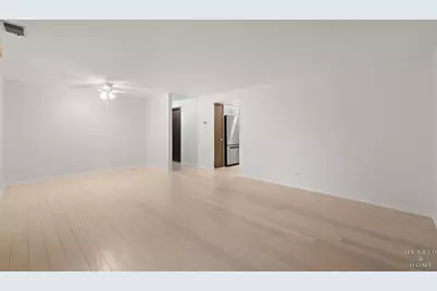 4204 N Keystone Avenue #2C, Chicago, IL 60641 - Photo 5