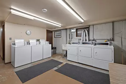 4204 N Keystone Avenue #2C, Chicago, IL 60641 - Photo 25