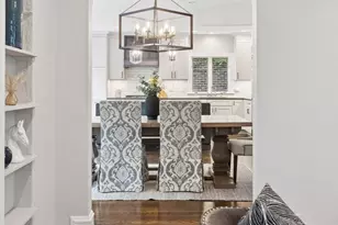 2019 Beechwood Ave, Wilmette, IL 60091 - Photo 9