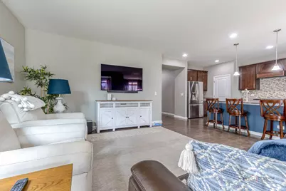 7 Melrose Place, Hawthorn Woods, IL 60047 - Photo 9