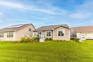 7 Melrose Pl, Hawthorn Woods, IL 60047 - Photo 29