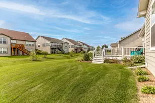 7 Melrose Pl, Hawthorn Woods, IL 60047 - Photo 31