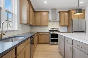 8367 Mulberry Ave, Morton Grove, IL 60053 - Photo 9