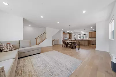 8367 Mulberry Avenue, Morton Grove, IL 60053 - Photo 21