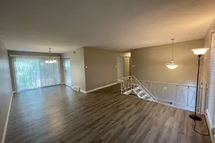 337 Merlin Ct, Bolingbrook, IL 60440 - Photo 3