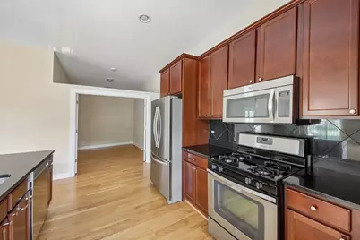6425 W Touhy Avenue #2C, Chicago, IL 60646 - Photo 7