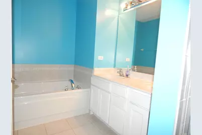 5612 Wildspring Drive, Lake in the Hills, IL 60156 - Photo 17