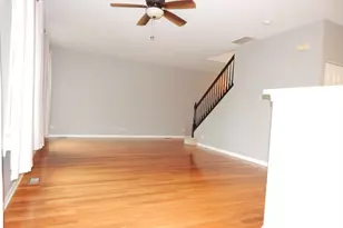 5612 Wildspring Dr, Lake in the Hills, IL 60156 - Photo 5