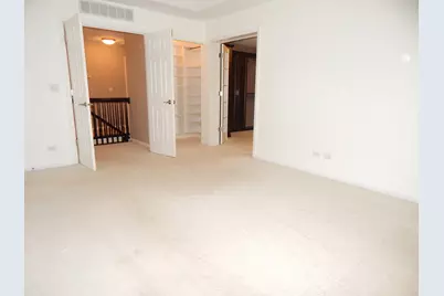 5612 Wildspring Drive, Lake in the Hills, IL 60156 - Photo 9