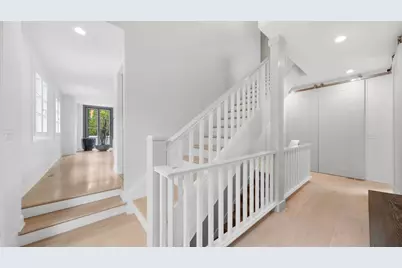 705 W Chestnut Street, Hinsdale, IL 60521 - Photo 3