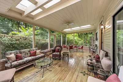 [Address not provided], Lake Forest, IL 60045 - Photo 19