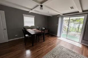 324 N Emerald Ave, Mundelein, IL 60060 - Photo 7