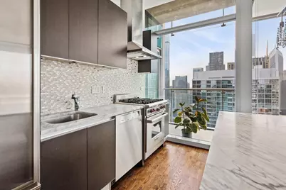 600 N Fairbanks Court #3607, Chicago, IL 60611 - Photo 7