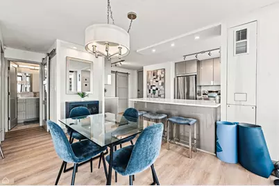 1660 N La Salle Drive #3911, Chicago, IL 60614 - Photo 5