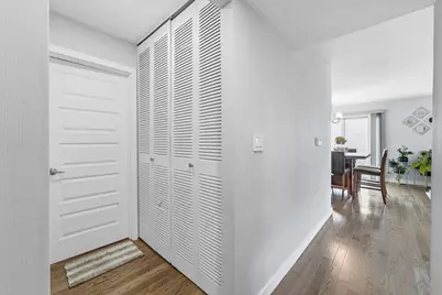 1811 Carlisle Court, Schaumburg, IL 60194 - Photo 11