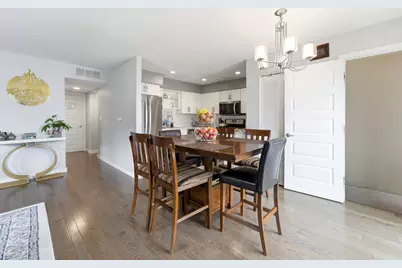 1811 Carlisle Court, Schaumburg, IL 60194 - Photo 5