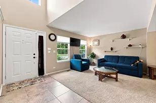 25727 W Woodland Dr, Round Lake, IL 60073 - Photo 5