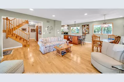 728 Price Lane, Deerfield, IL 60015 - Photo 5