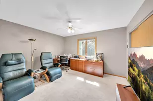 728 Price Ln, Deerfield, IL 60015 - Photo 21