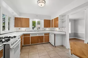 904 S 2nd Ave, Des Plaines, IL 60016 - Photo 7