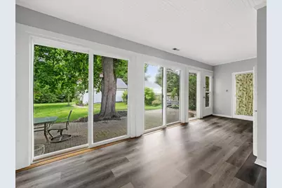 904 S 2nd Avenue, Des Plaines, IL 60016 - Photo 17