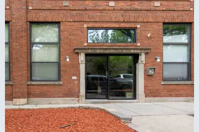 1111 W Cornelia Avenue #204, Chicago, IL 60657 - Photo 1