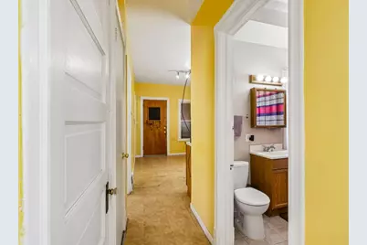 3234 W Haddon Avenue, Chicago, IL 60651 - Photo 13
