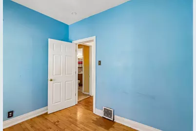 3234 W Haddon Avenue, Chicago, IL 60651 - Photo 17
