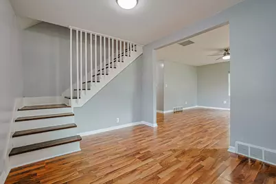 1429 Ridgeway Avenue, Round Lake Beach, IL 60073 - Photo 5