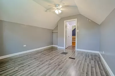 1429 Ridgeway Avenue, Round Lake Beach, IL 60073 - Photo 23