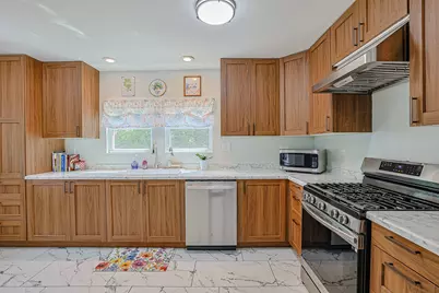 1429 Ridgeway Avenue, Round Lake Beach, IL 60073 - Photo 13