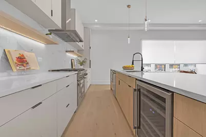 505 W Elm Street #3, Chicago, IL 60610 - Photo 11
