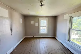302 E Prospect St, Kewanee, IL 61443 - Photo 13