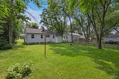 3906 Grove Avenue, McHenry, IL 60050 - Photo 19