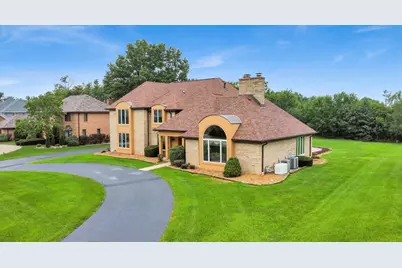 8010 Salvatori Court, Orland Park, IL 60462 - Photo 3