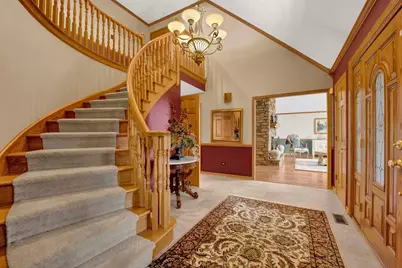 8010 Salvatori Court, Orland Park, IL 60462 - Photo 5